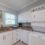 Emerald Beach Cottage