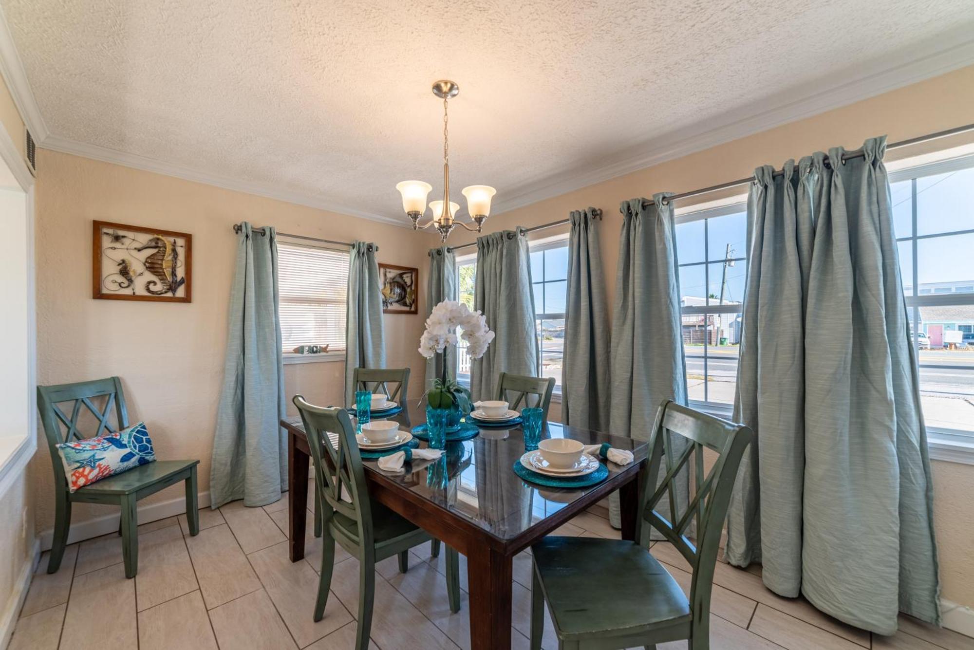 Holiday home Emerald *